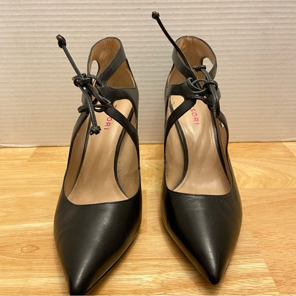 Tesori Women’s Black Almond Toe Lace Up High Heels Size 9.5. - Picture 2 of 8